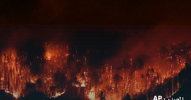 الإطفاء يكافح لإخماد حريق بين التشيك وألمانيا