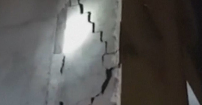 3 قتلى ومئات الجرحى بسبب زلزال ضرب إيران