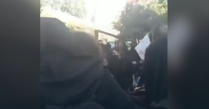 اتساع الاحتجاجات في إيران بعد مقتل الفتاة مهسا أميني 
