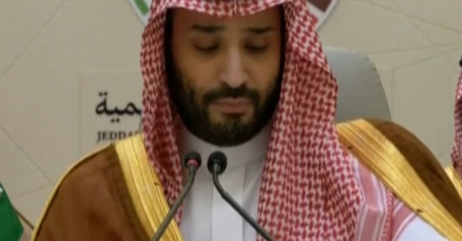 ولي العهد السعودي: ندعو إيران باعتبارها دولة جارة إلى التعاون مع الدول المنطقة 