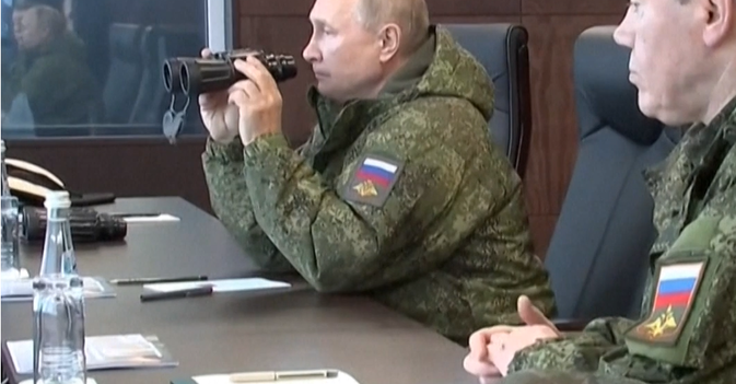 بوتين يحضر مناورات عسكرية كبيرة تشارك فيها الصين ودول أخرى