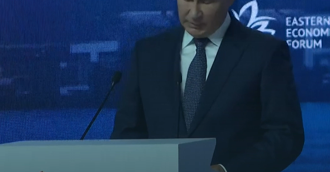 بوتين حمى العقوبات الغربية تهدد العالم بأسره 