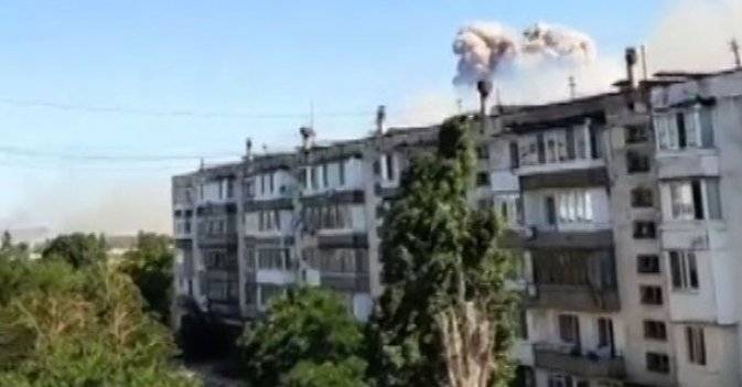  انفجارات تهز قاعدة جوية روسية في شبه جزيرة القرم