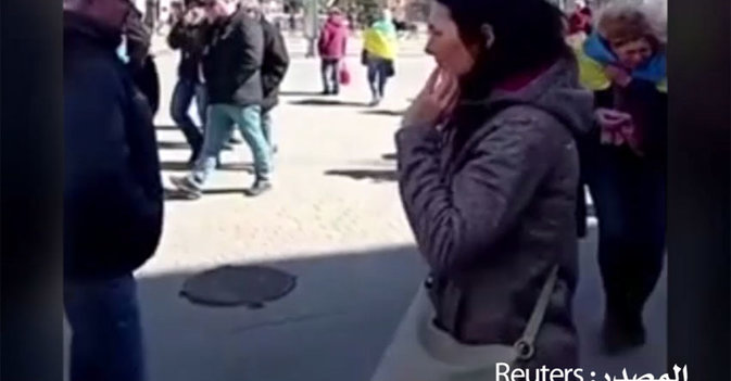 قوات روسية تفرق مسيرة مناهضة للاحتلال في خيرسون