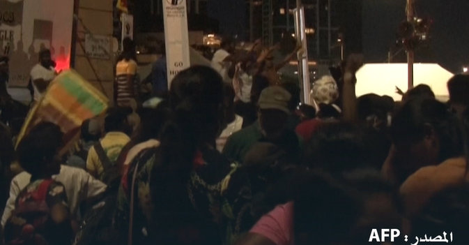 احتجاجات سريلانكا مستمرة حتى يتنحى رئيسها