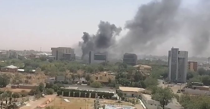 اشتباكات بين الجيش السوداني و«الدعم السريع» في الخرطوم 
