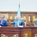 المدعي العام للمحكمة الجنائية الدولية كريم خان (وسط)... (حسابه على إكس)