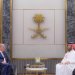 ولي العهد السعودي الأمير محمد بن سلمان لدى استقباله نائب الرئيس الفلسطيني حسين الشيخ في جدة الخميس (واس)