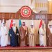 قادة دول الخليج وممثلوهم المشاركون في «القمة الخليجية 46» بالعاصمة البحرينية الأربعاء (بنا)