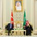 ولي العهد السعودي لدى استقباله الرئيس التركي في قصر اليمامة بالرياض الثلاثاء (واس) 