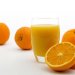 كوب واحد من عصير البرتقال يغطي أكثر من الاحتياج اليومي من «فيتامين سي» (بيكساباي)