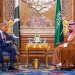 التقى ولي العهد السعودي ورئيس الوزراء الباكستاني مرتين في جدة خلال أقل من شهر (أ.ف.ب)