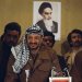 ياسر عرفات في زيارة لطهران خلال 17 فبراير 1979 وكان أول شخصية رسمية تزور إيران بعد «الثورة الإسلامية» (غيتي)