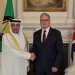 رئيس الوزراء البريطاني كير ستارمر خلال لقائه الأمين العام لمجلس التعاون الخليجي جاسم البديوي في مقر رئاسة الوزراء البريطانية (د.ب.أ)