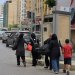 عائلات تغادر الضاحية الجنوبية بعد أن أمر نتنياهو بشنّ غارات على الضاحية في بيروت بلبنان (الشرق الأوسط)