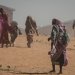 لاجئات سودانيات في مخيم تولوم للاجئين في ولاية وادي فيرا شرق تشاد 30 نوفمبر 2025 (رويترز)