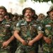 عناصر من «الحشد الشعبي» في العراق خلال استعراض عسكري (موقع الهيئة)