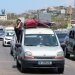نازحون يعودون إلى جنوب لبنان رغم هشاشة الوضع الأمني (رويترز)