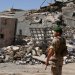 جندي من الجيش اللبناني يتفقّد أضراراً خلّفتها غارة إسرائيلية في النبطية بلبنان 21 يونيو 2026 (رويترز)