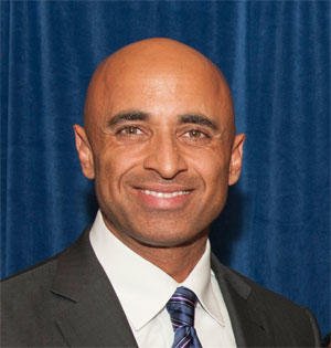 يوسف مانع العتيبة