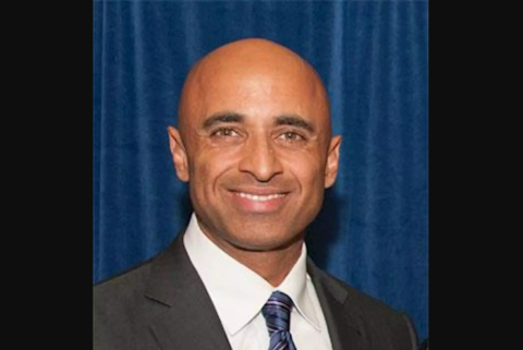 یوسف مانع العتیبه