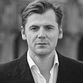 دانيال كيرلاخ